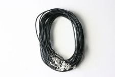 Träger für Anhänger und gebohrte Steine