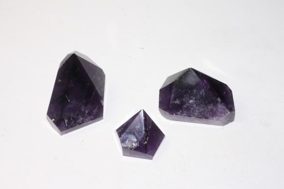 Amethyst points A pol. Africa 40-60gr