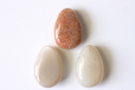 Set of 5 moonstone multi drilled tumbled stone