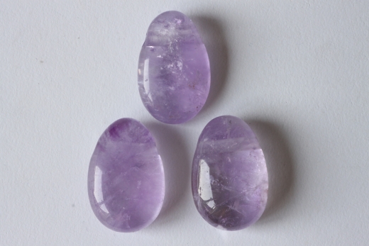 5erSet Amethyst Trommelstein gebohrt