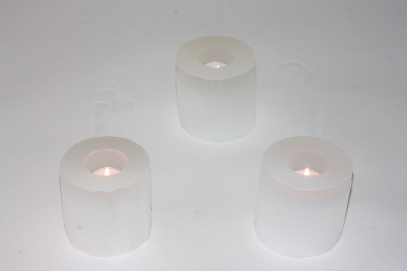 Tealight holder Selenite white, Morocco approx. 0.7-1.0 kg/pc.