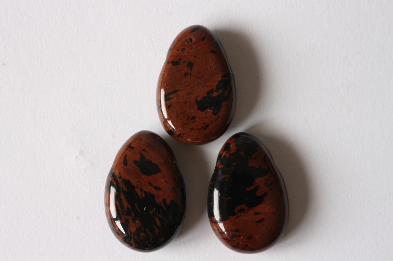 Set of 5 drilled mahogany obsidian tumbled stone