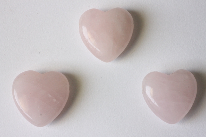 Set of 3 hearts 30mm drilled rose quartz