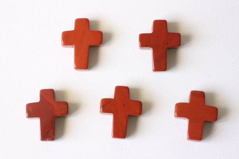 Set of 5 cross drilled red jasper