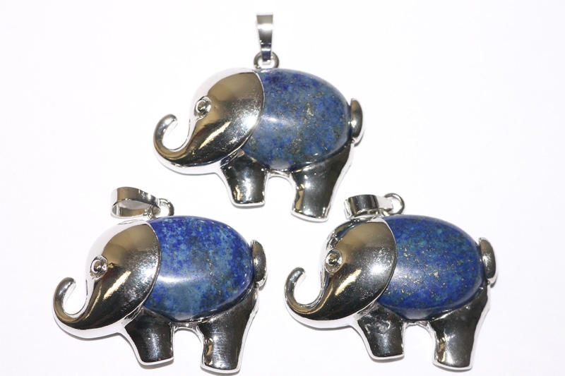 3pcs. Lapis pendant elephant / flat