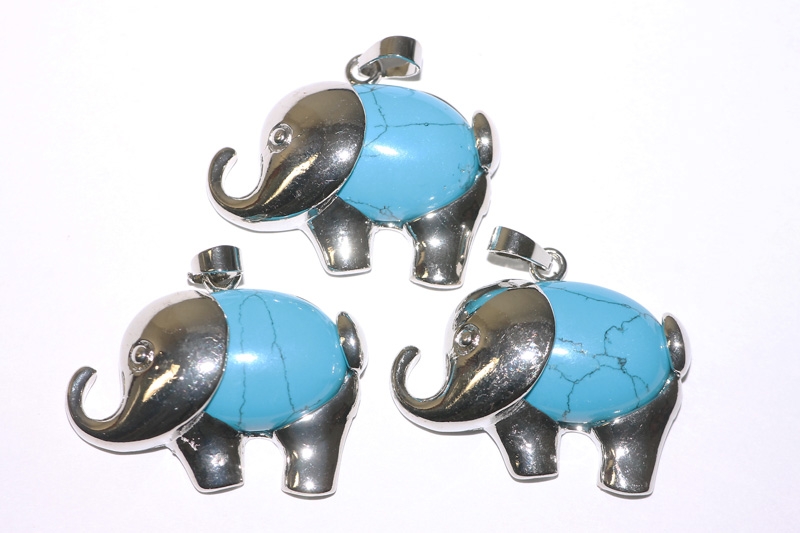 3pcs. Turquoise rec. Pendant elephant / flat