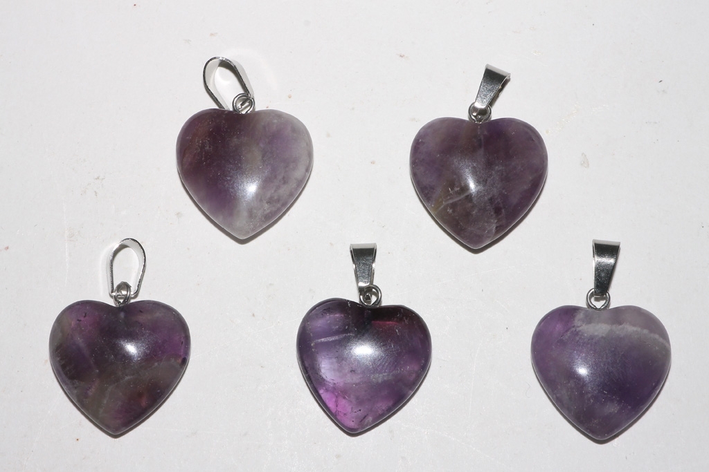 10pcs. Heart pendant 20mm Amethyst B-Qual