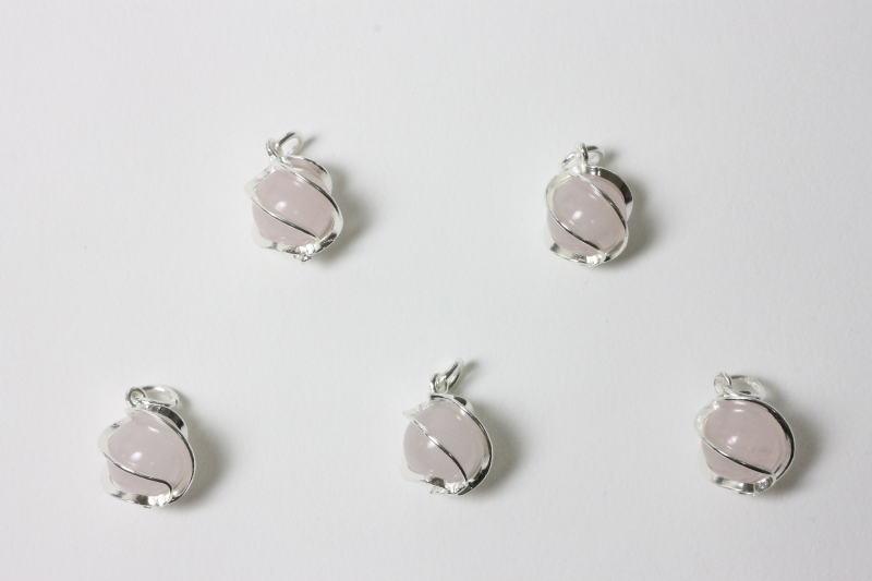 5pcs. Rose quartz spiral ball pendant 10mm