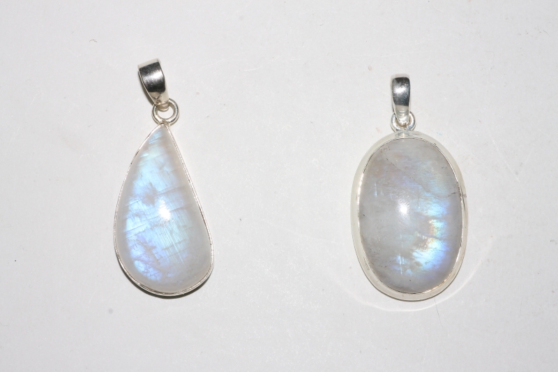 Rainbow moonstone pendant 9-12 g 925 silver