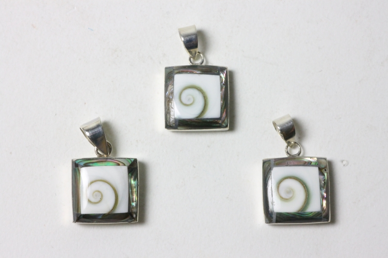 Pendant Operculum with Paula Shell 925 silver