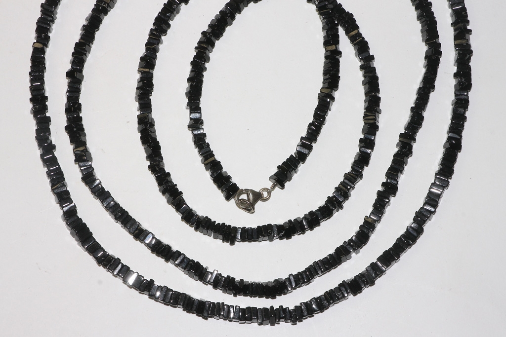 Black spinel necklace rectangle approx. 3.5mm/45cm