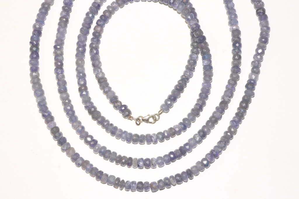 Tanzanite necklace fac. big approx. 5.5-6.5cm