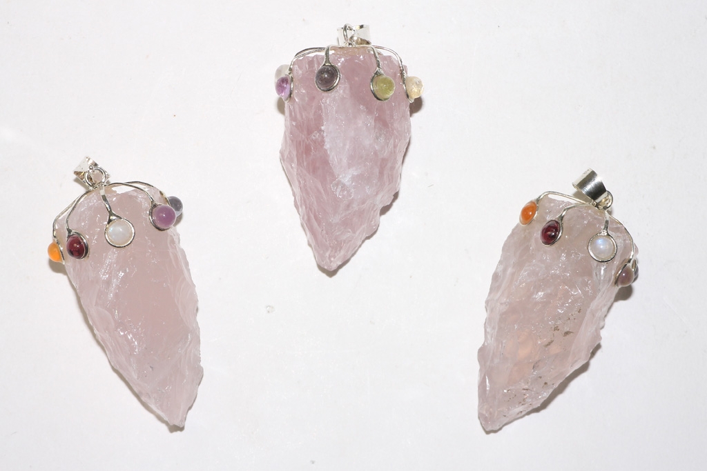 Rose quartz chakra pendant raw