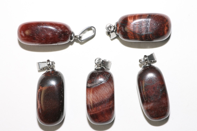 Set of 5 tiger eye red tumbled stones with eyelet