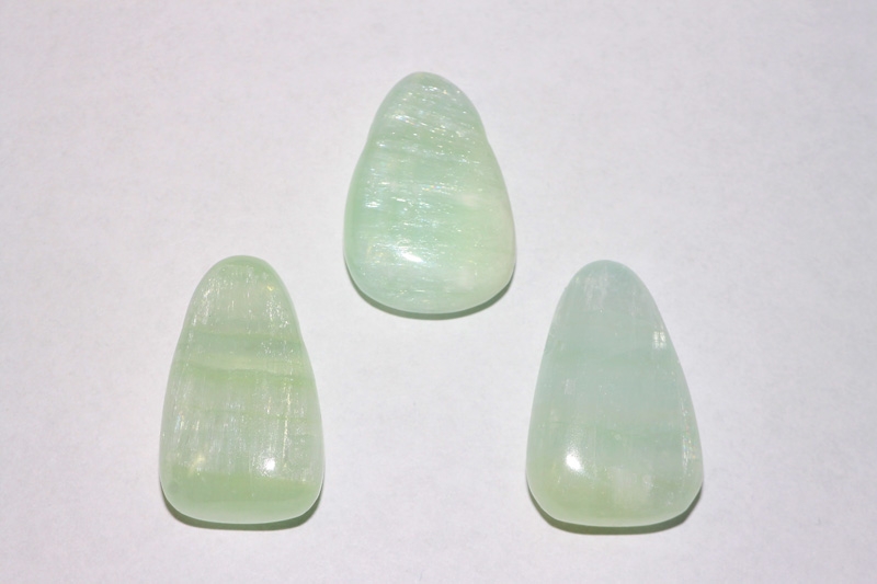 Set of 5 pistachio calcite tumbled stones drilled