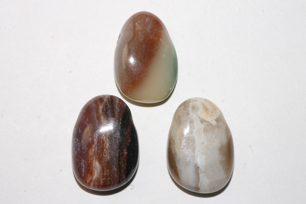 5erSet Sardonyx Trommelstein gebohrt