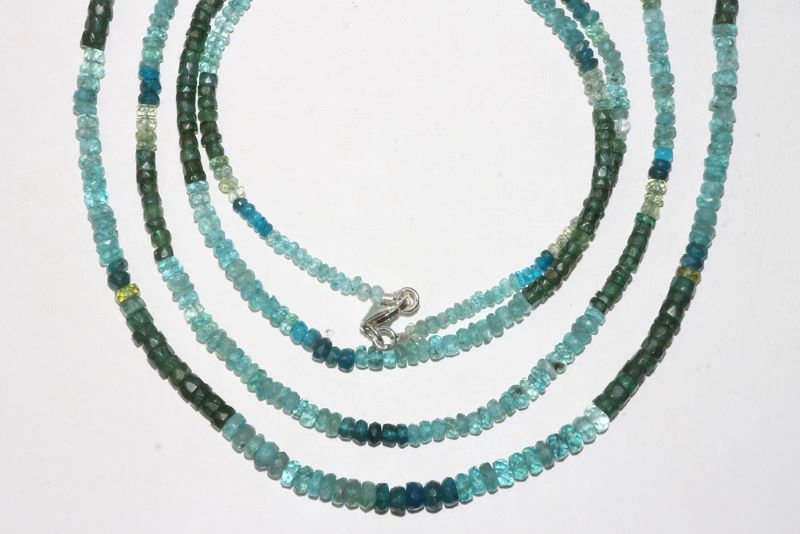 Apatite multi chain button fac. approx.3,5mm/45cm