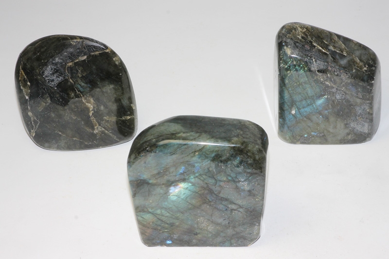 Labradorite polished all around 1000-1200gr