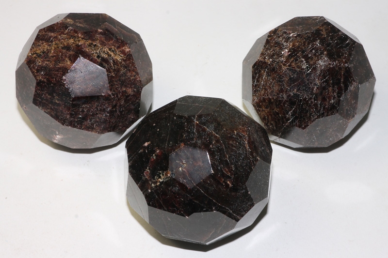 Garnet fac. India A 0,5-0,65kg