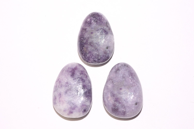 Set of 5 drilled lepidolite tumbled stone