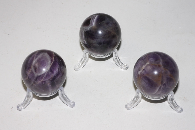 Chevron-Amethyst Kugeln ca.38-42mm