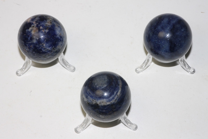 Gemstone balls 40mm sodalite