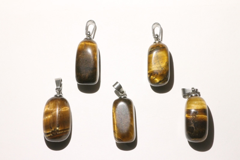 Set of 5 tiger eye tumbled stones with eyelet