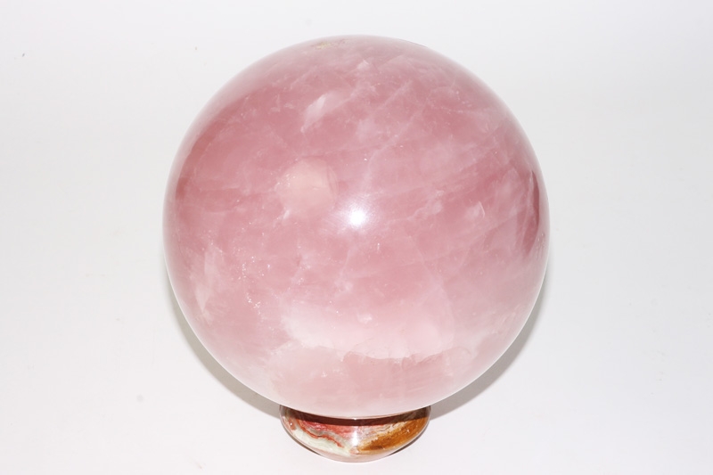 Single piece Rosequartz Sphere Madagascar 8,37kg