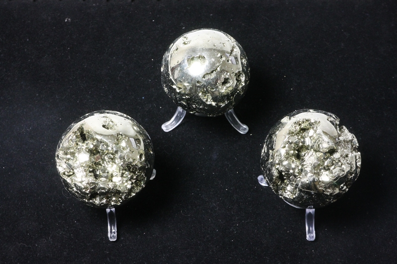 Pyrite spheres A+ Peru 60-70mm #4
