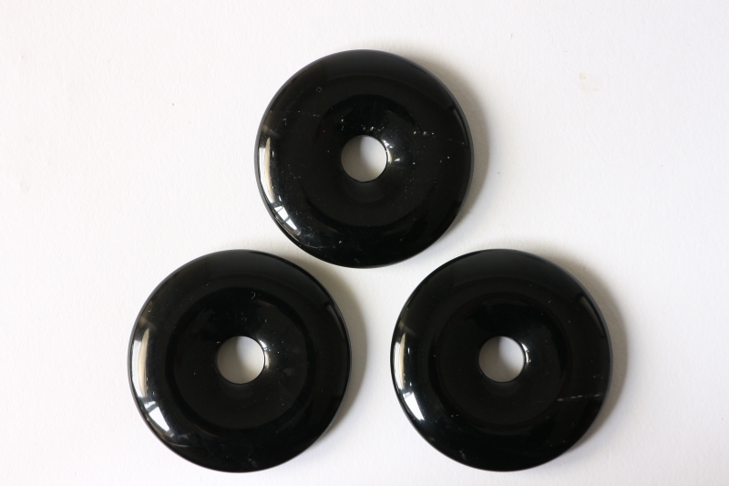 Set of 3 obsidian black 40mm donuts