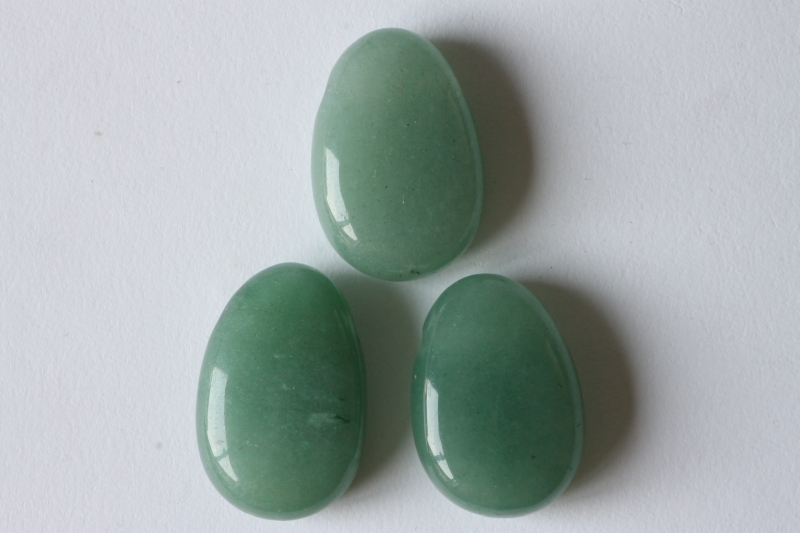 Set of 5 drilled aventurine tumbled stone