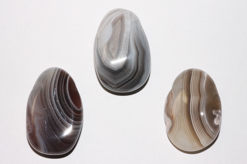 5erSet Botswana-Achat Trommelsteine gebohrt