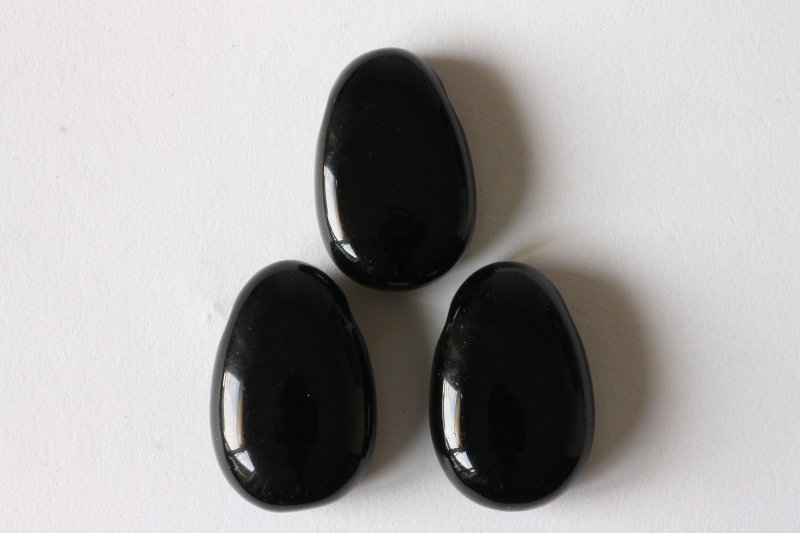 Set of 5 obsidian, drilled black tumbled stone