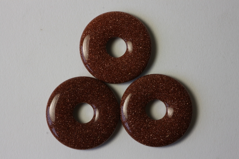 Gold sandstone synthetic 30mm donuts