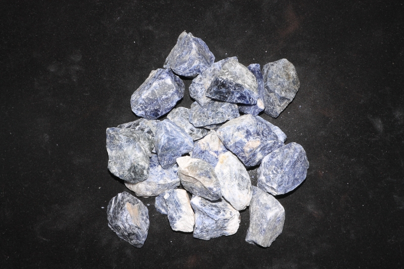 Decoration chips sodalite Brazil