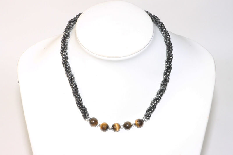 Hematin ball chain 3-fold with 10mm tiger eye ball