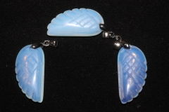 3pcs. Opal glass synthetic pendant wing