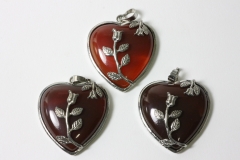 3pcs. Carnelian heart pendant Rose