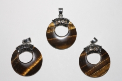 3pcs. Tiger eye donut pendant