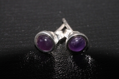 Amethyst Ohrstecker 4mm Cab. 925erSilber