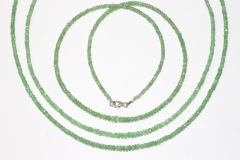 Tsavorite chain button fac. approx. 3.0-3.5mm/45cm