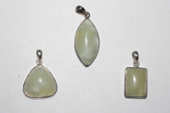 Prehnite pendant Sterling-silver 5-7gr.