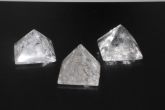 Bergkristall-Pyramide Bras. 60-80gr. #5