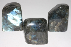 Labradorite polished all around 600-800gr