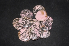 0.5kg Rhodonite A Black Line pocket stones