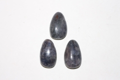 Set of 5 Iolite tumbled stones drilled