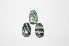 Set of 5 drilled silver eye tumbled stone