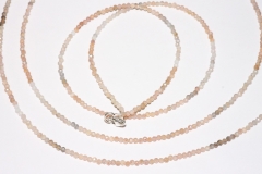 Moonstone multi ball chain fac. approx. 2.4mm/45cm