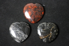 Set of 3 Breckzienjasper heart thumb stones 40X40mm