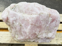 83.30kg rose quartz rough stone Nigeria XL